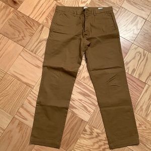 Gap chinos. Size 34x32
